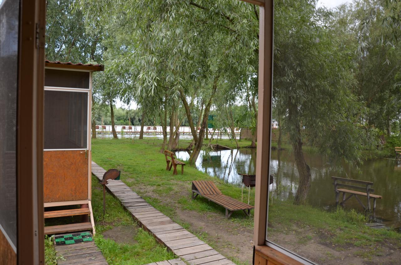 Pelican City Vylkove Buitenkant foto